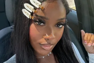 SEXy brown skin BABE - 21 - Image 4